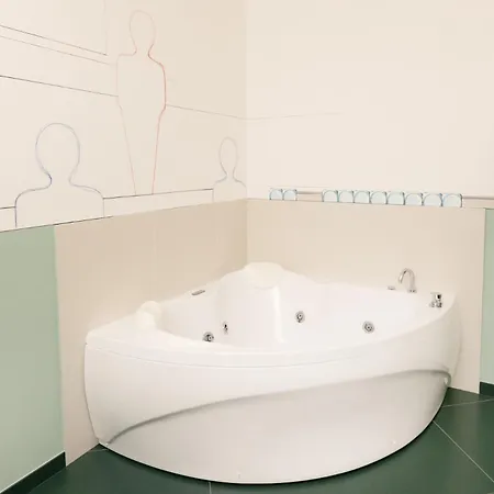 Gasthof O Effe Games Vatican 4*