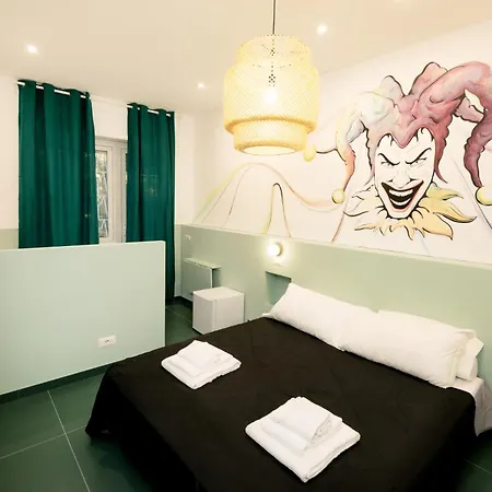 O Effe Games Vatican Guest house
